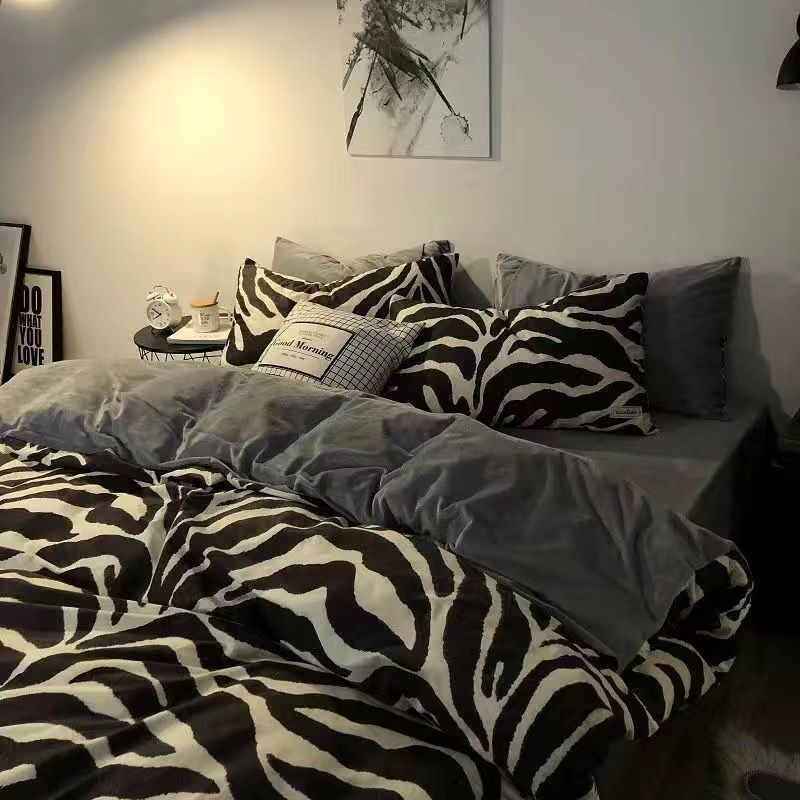 Four piece duvet