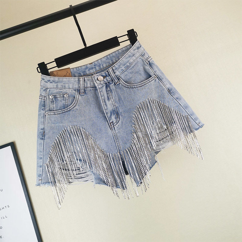 Tassel chain denim shorts