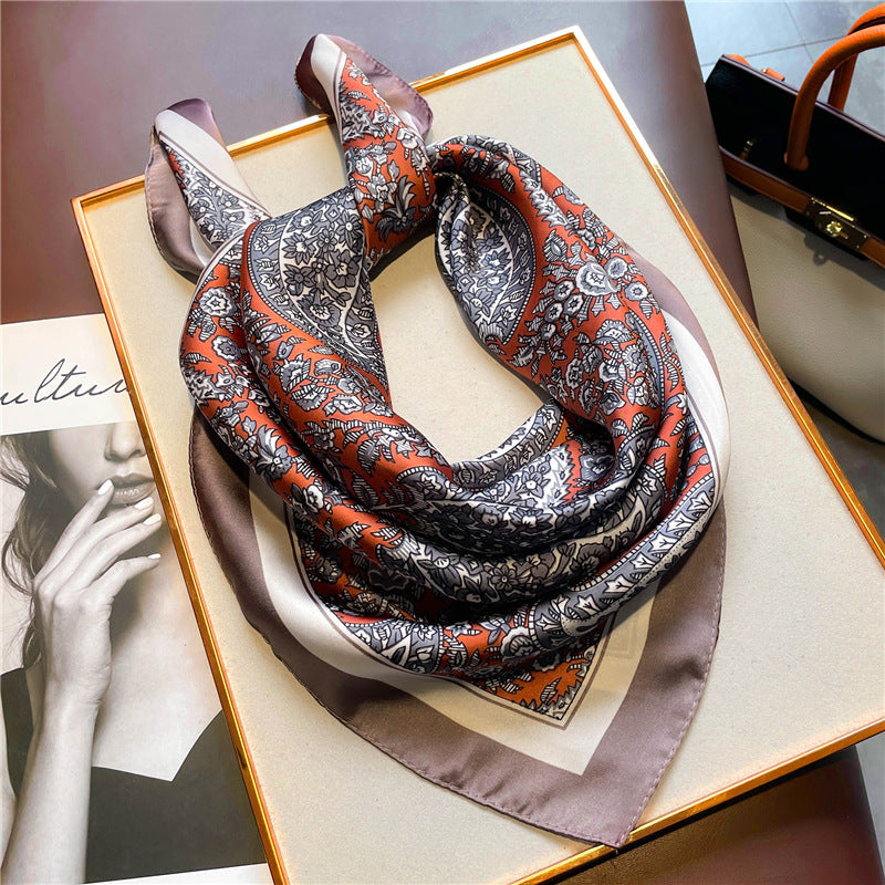 Retro print scarf