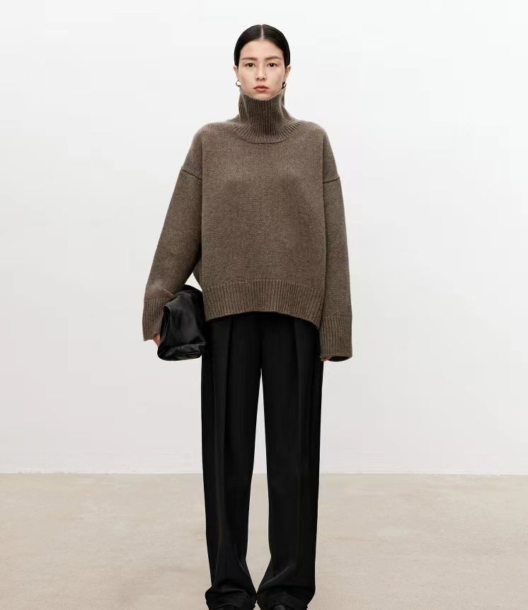 High neck cashmere sweater