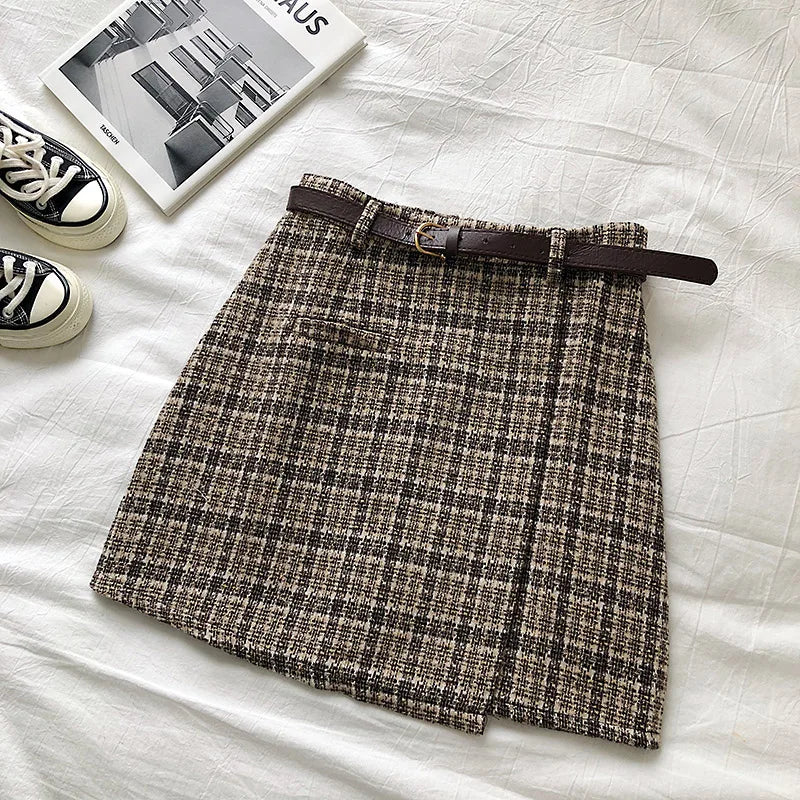 Vintage irregular A-line mini skirt